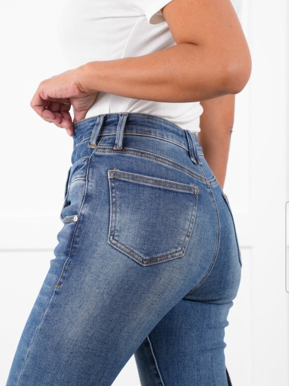 High-Rise Cropped Straight Jeans — Medium Blue - Picture 4 of 5